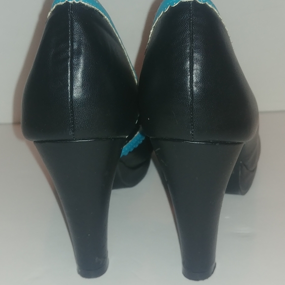 Tuk Ladies 4"Heels W Polka Dots N Bow - Picture 6 of 17